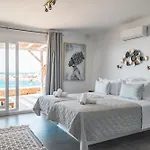 New Paradise - Adults Only